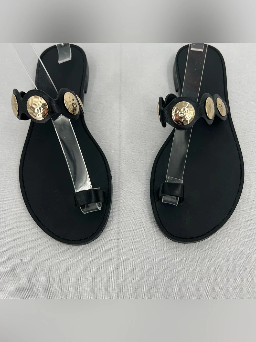 Black Gold accent Leather Toe Ring Sandals 6 old money resort euro summer - Picture 5 of 16